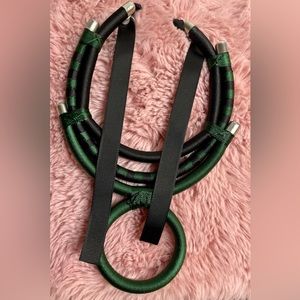 Green handmade fiber necklace